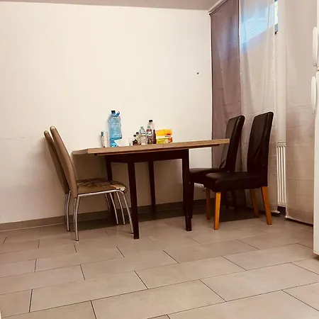 Hocken Апартаменты *